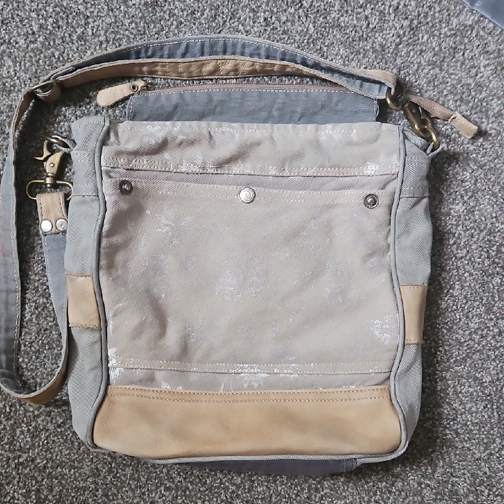 Myra Crossbody Purse
